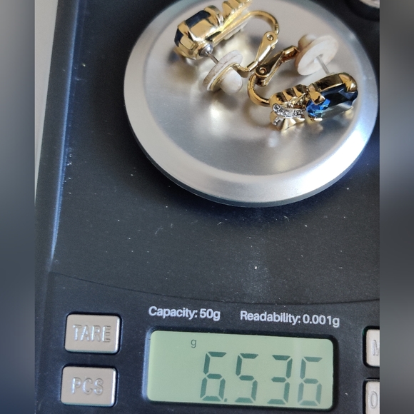 Vintage D'Orlan Earrings w/Blue Topaz Glass - Picture 14 of 16